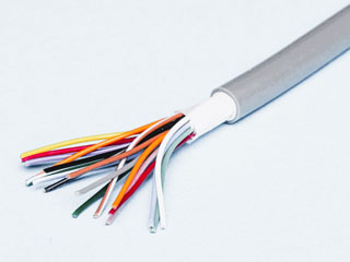 CCCU-18G ������ ���������������� 18 ��������, 28 AWG, ����� 50�, ����������������, �����